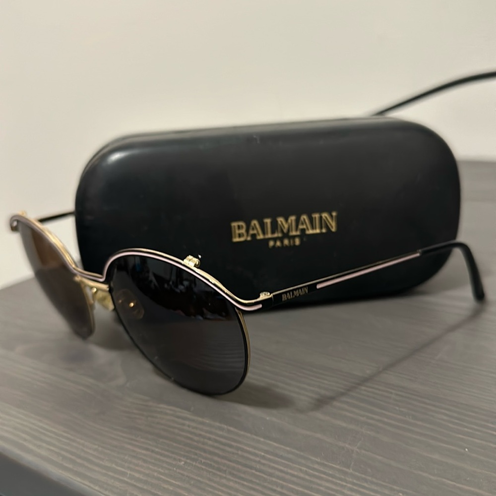 Balmain sunglasses logo on side